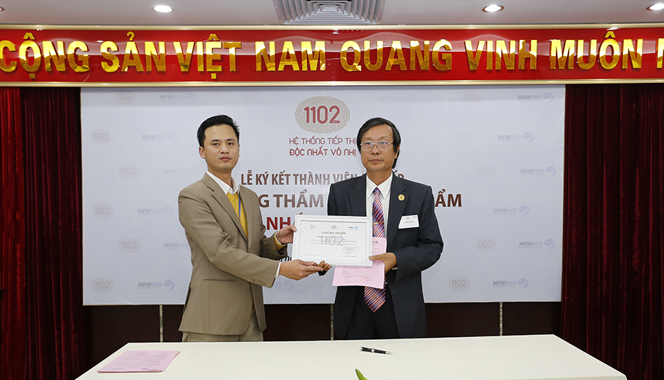 33 trong số 39 nghệ nh&acirc;n ti&ecirc;u biểu tr&ecirc;n địa b&agrave;n Thủ đ&ocirc; được chọn v&agrave; mời tham gia Hội đồng thẩm định cao cấp của Dự &aacute;n 1102.