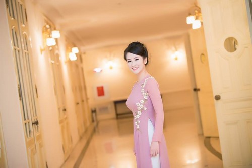 Nhiều người ở lứa tuổi này ao ước có vòng eo như cô Bống