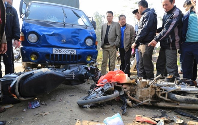 So với c&aacute;c ng&agrave;y trước đ&oacute;, số vụ, số người chết v&agrave; bị thương v&igrave; tai nạn giao th&ocirc;ng trong ng&agrave;y m&ugrave;ng 3 Tết năm nay tăng cao