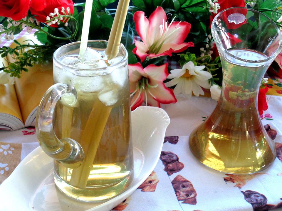 Nước đ&aacute; sả