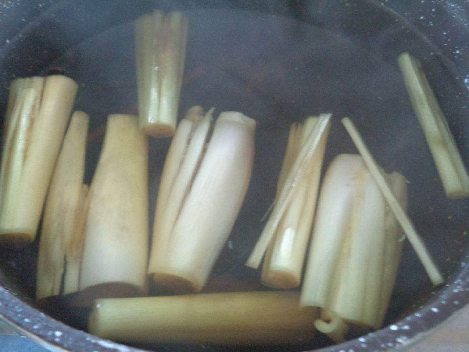 Nước đ&aacute; sả