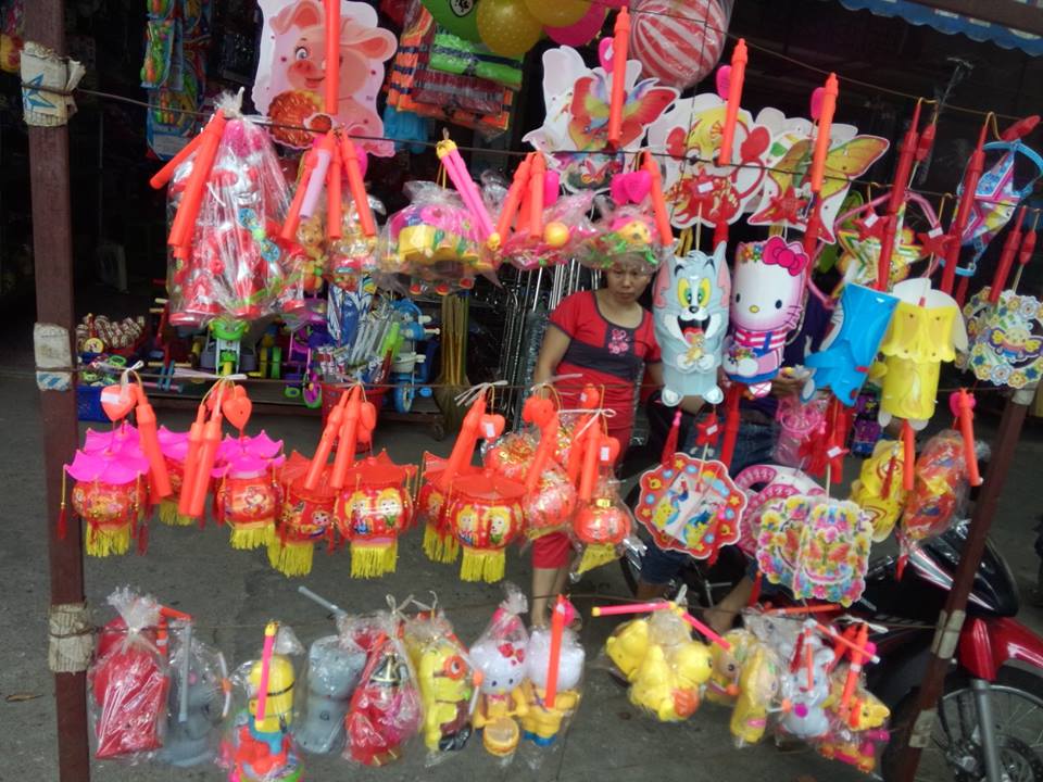 Đồ chơi Trung thu