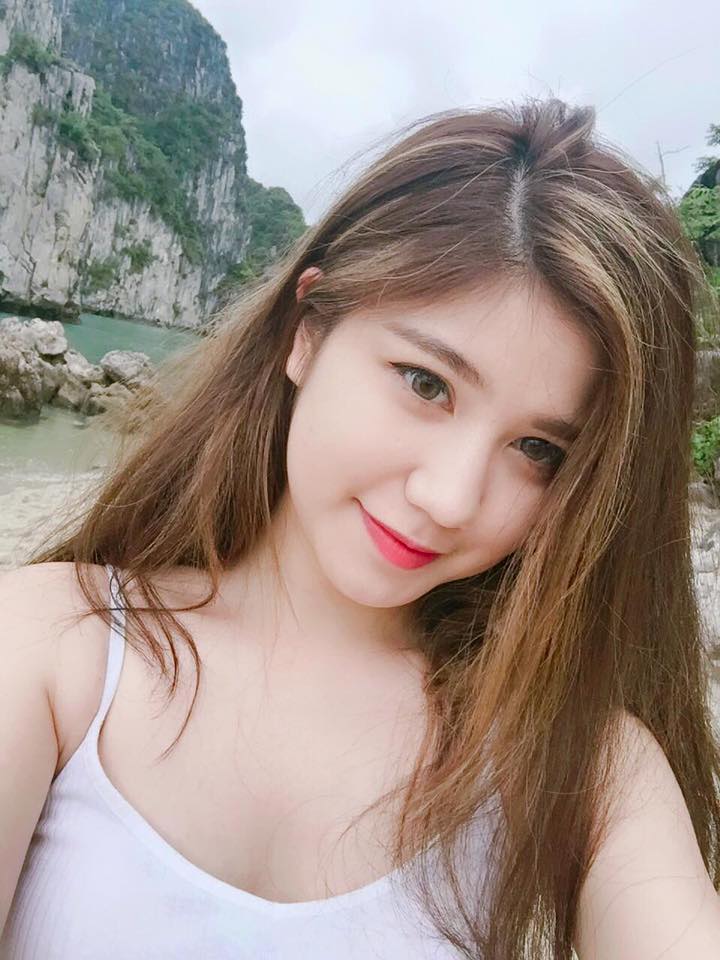 Vẻ xinh tươi của An Japan tại Hạ Long