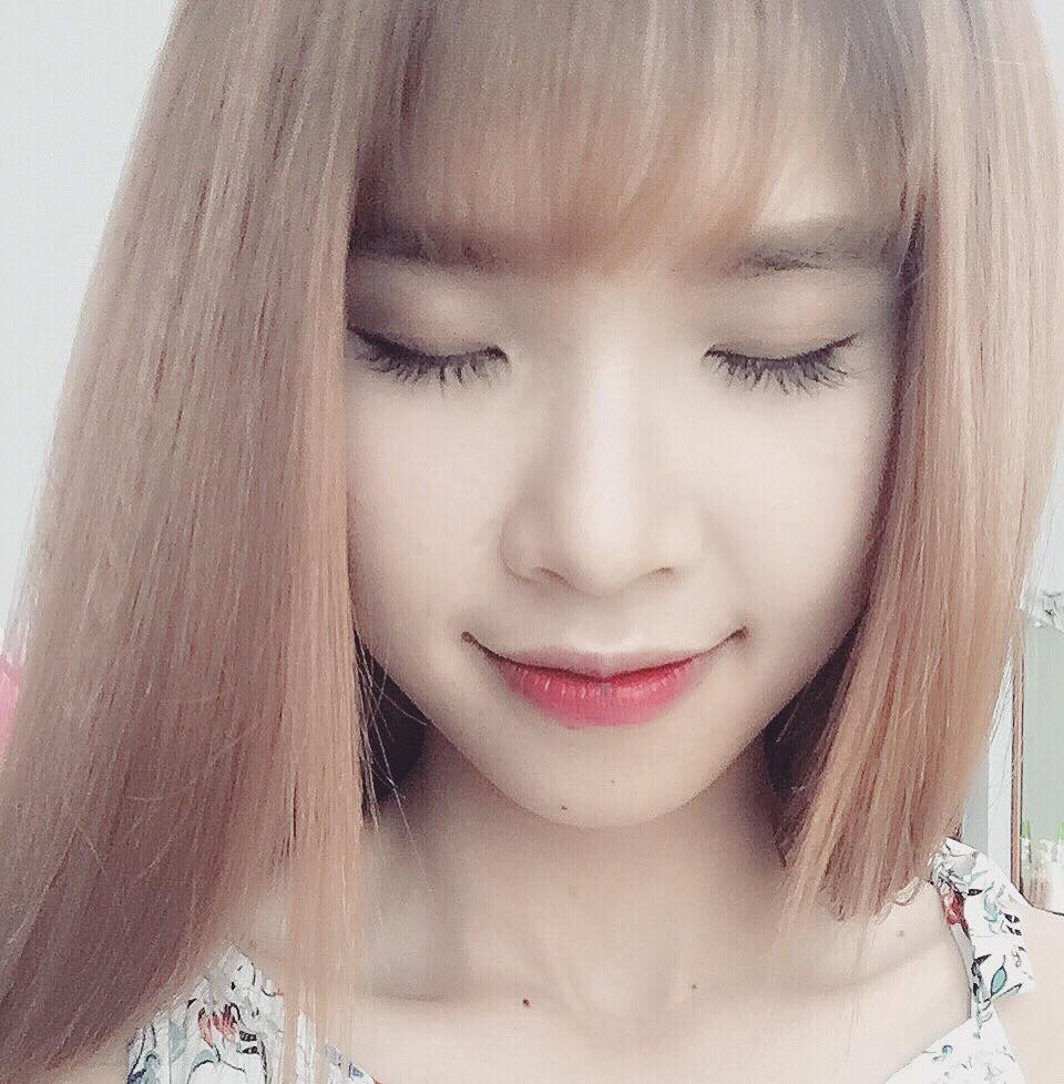 Khởi My dịu d&agrave;ng