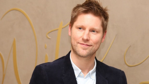 Ch&acirc;n dung vị CEO của Burberry. Ảnh: The Sydney Morning Herald 