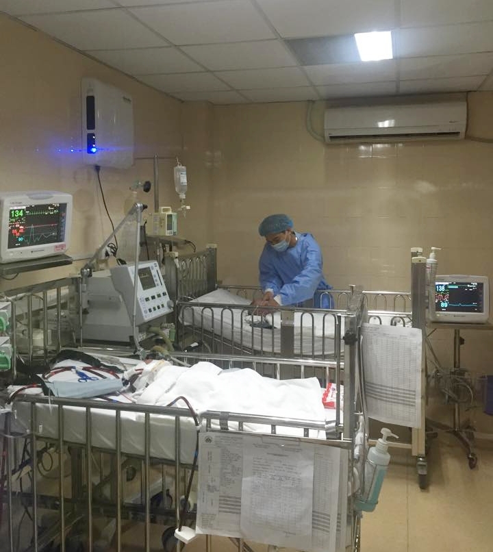 &Aacute;p dụng kỹ thuật cao cứu sống bệnh nhi ho g&agrave; biến chứng nặng 