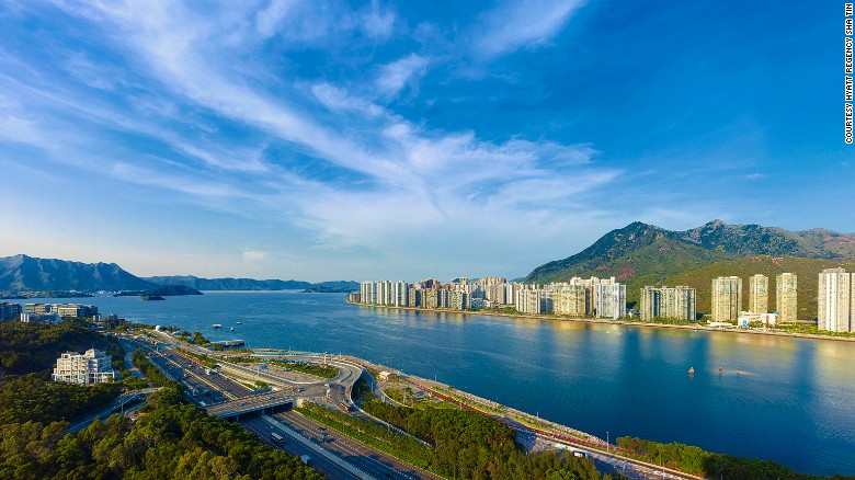 Hyatt Sha Tin: Nơi ngắm nhìn cảng Tolo và núi Kau To Chan
