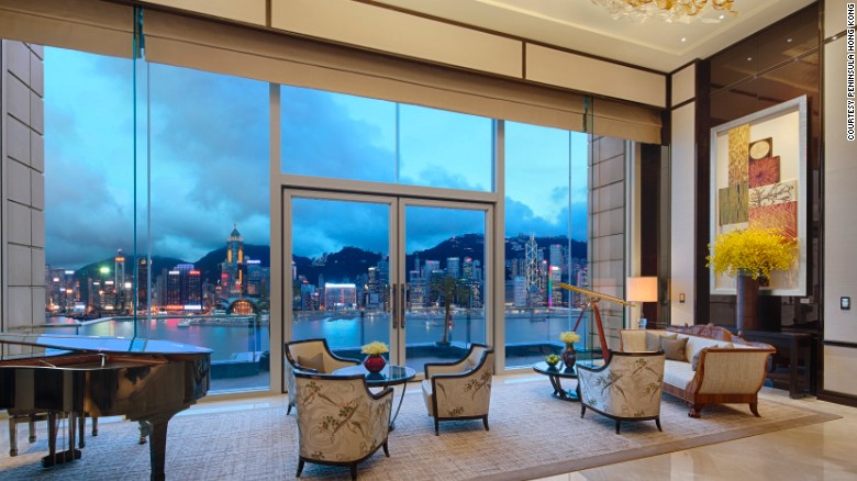 Peninsula: Khách sạn lâu đời nhất ở Hong Kong