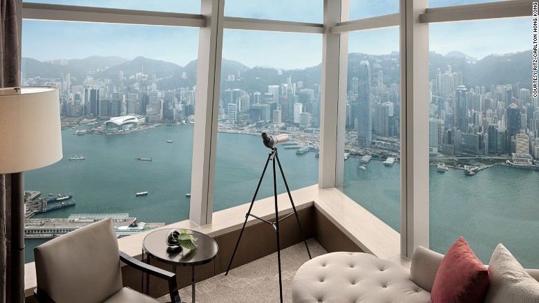 Ritz - Carlton: Khách sạn cao bậc nhất thế giới, nằm từ tầng 102 - 118 ở trung tâm 13Win19 tải ứng dụng quốc tế tại Kowloon