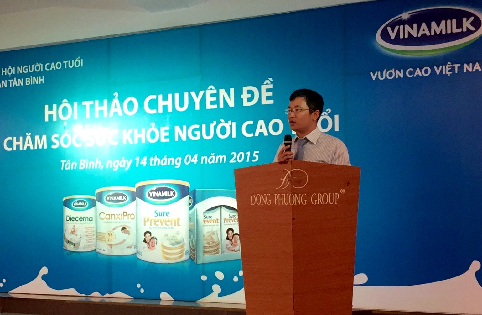 &Ocirc;ng Mai Thanh Việt &ndash; Gi&aacute;m Đốc Marketing ng&agrave;nh h&agrave;ng sữa bột, Vinamilk chia sẻ với người 13Win18 đa dạng khuyến mãi những th&ocirc;ng tin về c&ocirc;ng ty