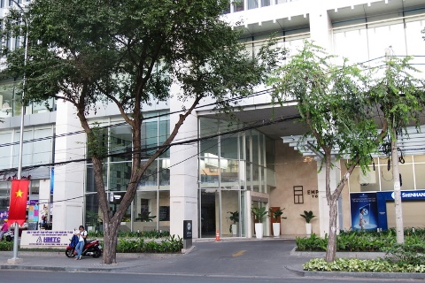 Công an TP HCM đang truy tìm hai cán bộ ngân hàng Agribank  ôm t 17 tỷ bỏ trốn