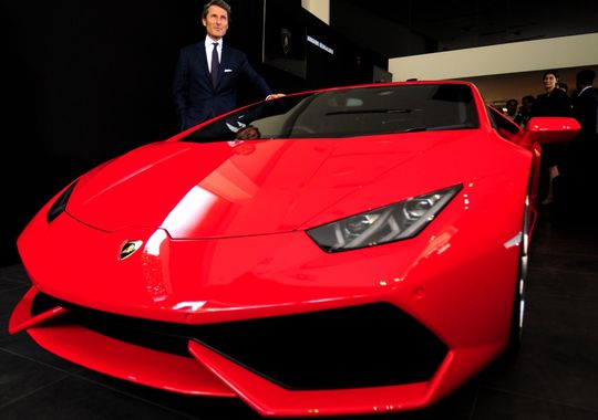 Lamborghini LP 610-4 Huracan l&agrave; một trong những si&ecirc;u xe đắt nhất c&oacute; thể mua được cả một căn nh&agrave; ở New York