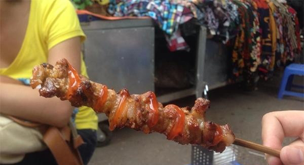 Những qu&aacute;n thịt xi&ecirc;n nướng ngon nổi tiếng h&agrave; nội