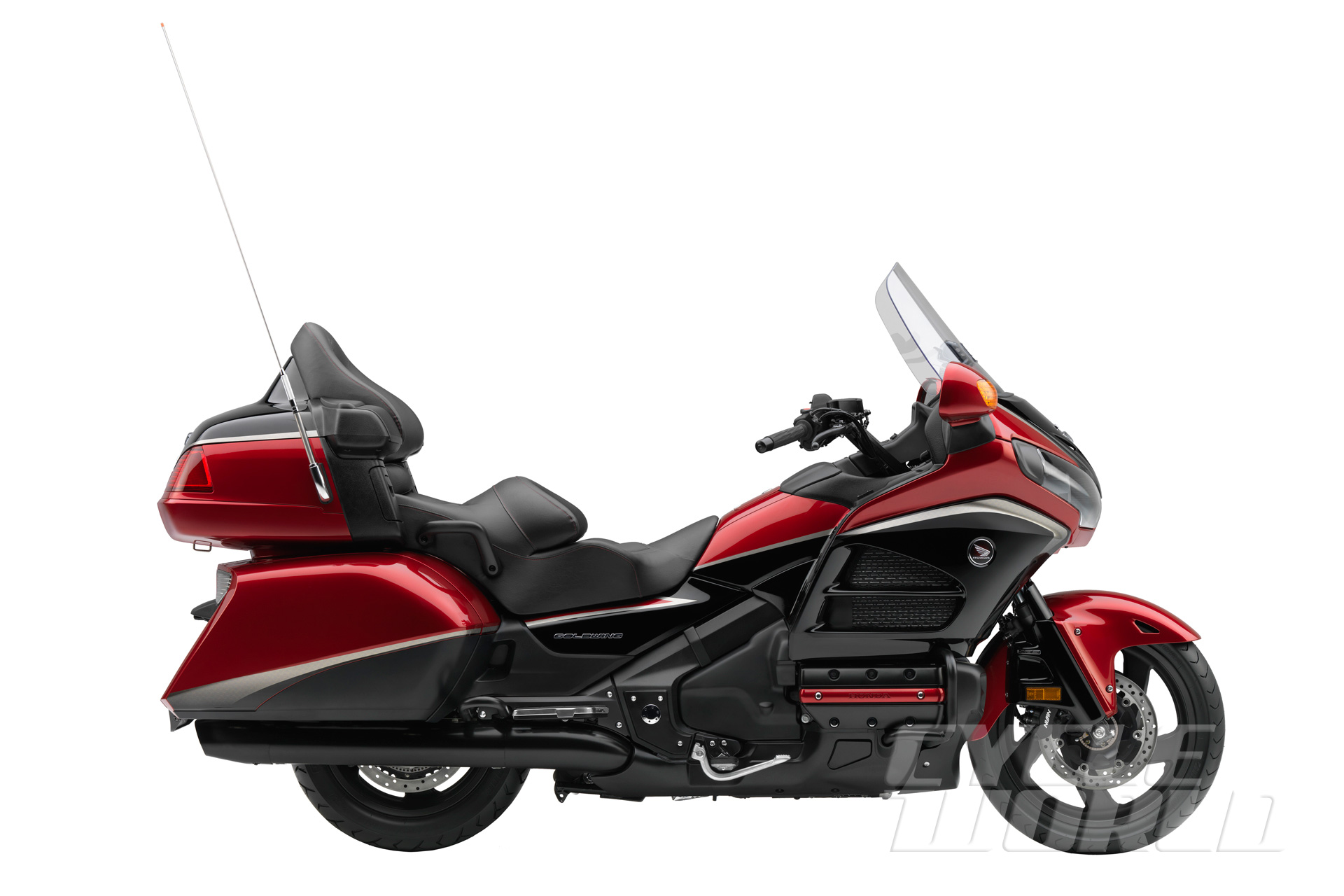 Si&ecirc;u xe m&ocirc; t&ocirc; Honda Goldwing được trang bị nhiều tiện &iacute;ch đ&aacute;ng ch&uacute; &yacute;