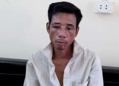 Ch&acirc;n dung đối tượng d&ugrave;ng dao đe dọa, khống chế con tin trong cơn &lsquo;ng&aacute;o đ&aacute;&rsquo;