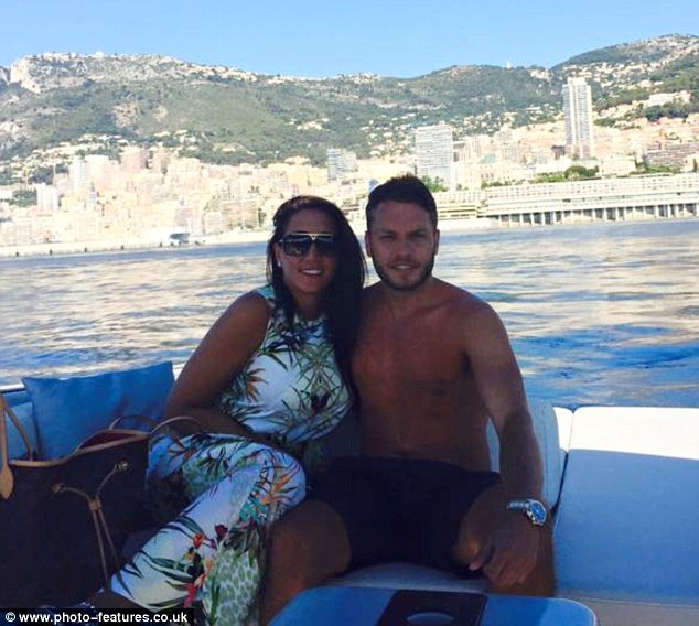 Nữ triệu phú và người chồng thứ hai. Ảnh: Daily Mail