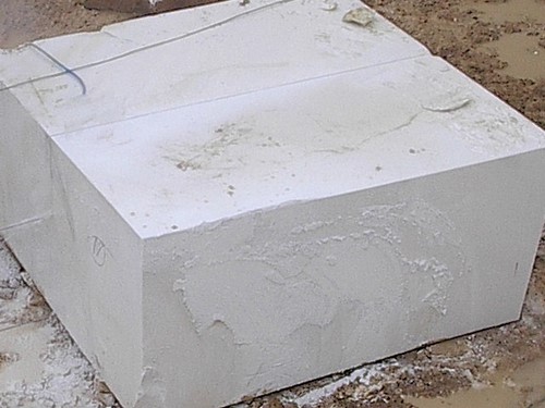 Đá Marble có vân tự nhiên sống động và màu sắc tươi tắn