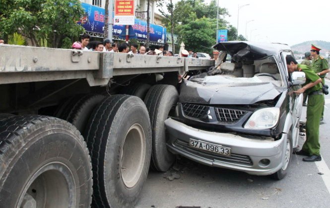 đi hỏi vợ bị tai nạn