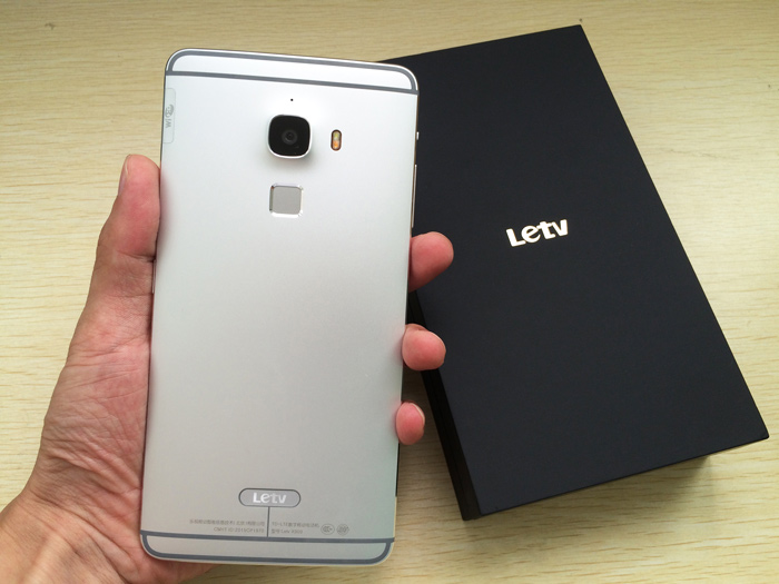  LeTV Le Max c&oacute; m&agrave;n h&igrave;nh 2K 