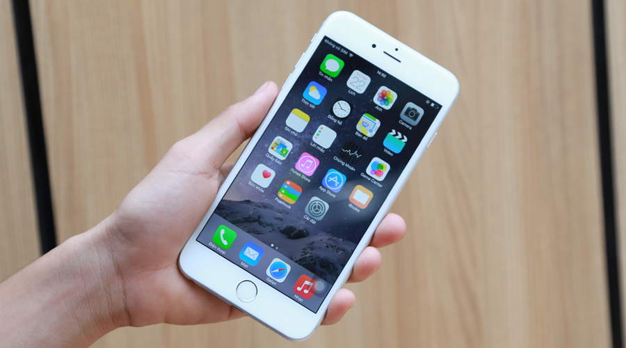  iPhone 6 Plus hoạt động nhanh ch&oacute;ng, ổn định