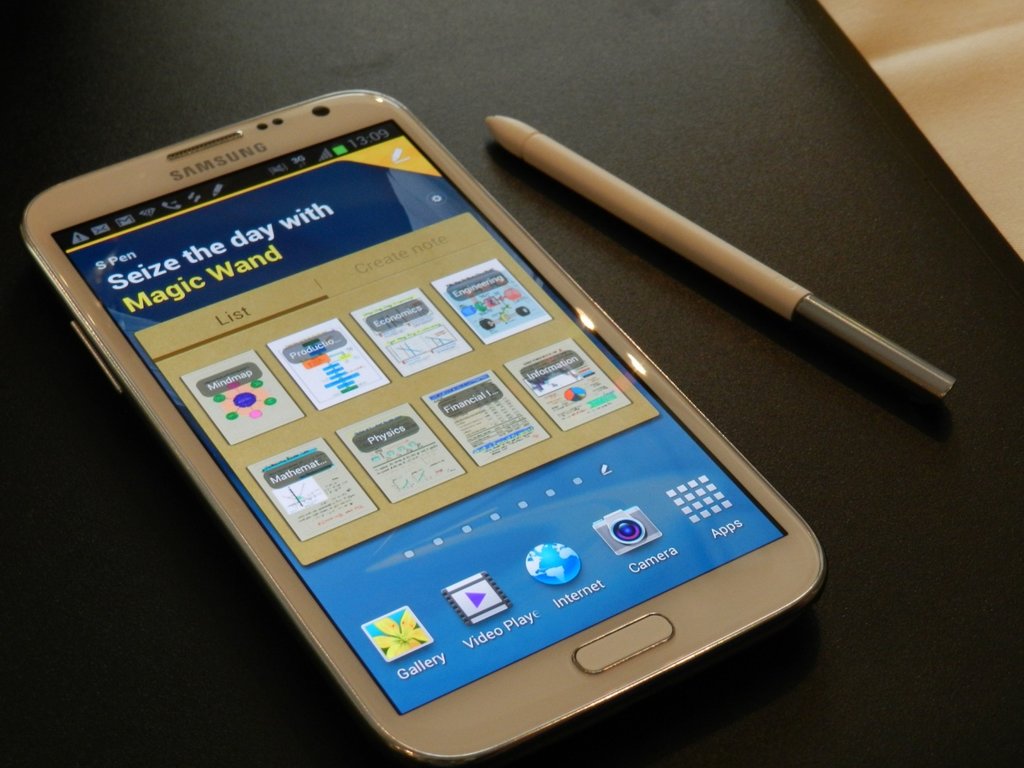 Galaxy Note 5 hiện l&agrave; smartphone hot nhất của Samsung