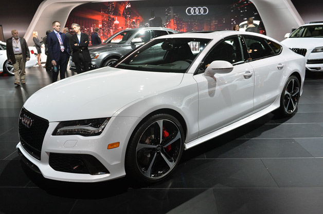 Siêu xe Audi RS 7 -con quái vật mạnh mẽ