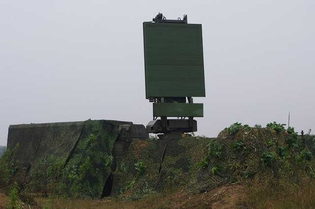 Radar cảnh giới của tổ hợp t&ecirc;n lửa ph&ograve;ng kh&ocirc;ng S-300PMU1 Việt Nam