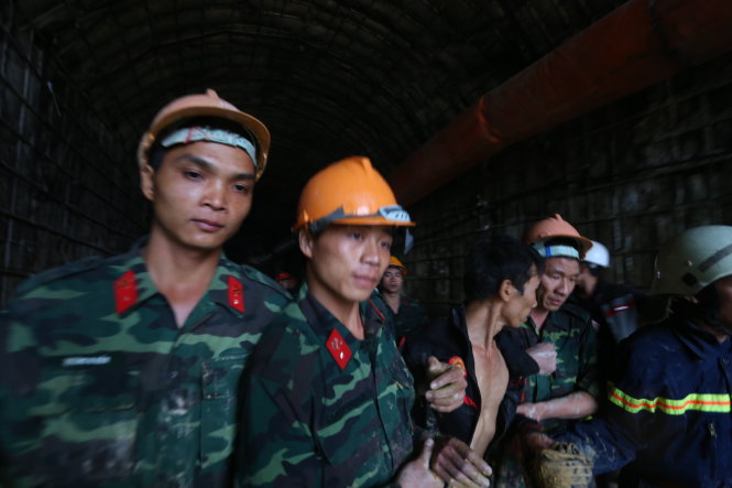 sập hầm đa d&acirc;ng