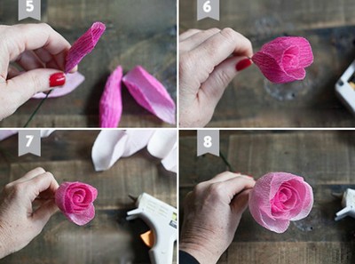 Tiếp theo, cuộn c&aacute;c c&aacute;nh hoa đ&atilde; cắt v&agrave;o đầu 1 sợi kẽm lần lượt tới hết