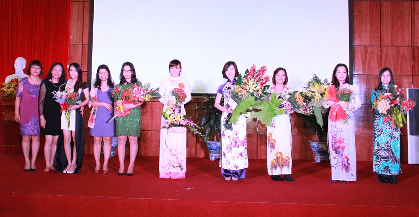 Trong lần thi này, nhiều cán bộ nữ của Tổng cục TĐC có độ tuổi rất trẻ, để lại ấn tượng cho ban tổ chức và người xem