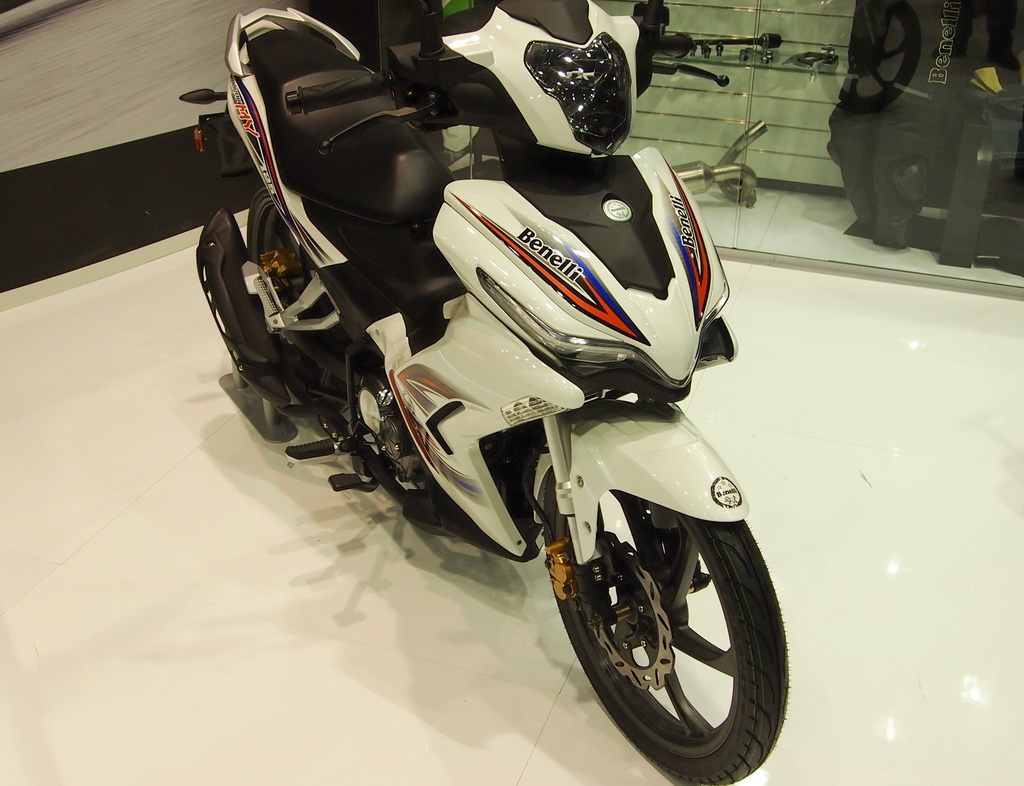 Hình ảnh của Benelli MV Tornado - đối thủ của Honda Winner và Yamaha Exciter. Ảnh: Autodaily