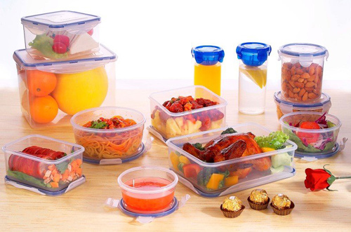 Chất Bisphenol (BPA) c&oacute; thể l&agrave; nguy&ecirc;n nh&acirc;n g&acirc;y dậy th&igrave; sớm ở trẻ