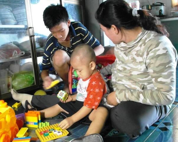 Con c&ocirc;ng nh&acirc;n