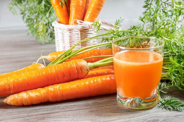 C&aacute;ch l&agrave;m sinh tố cam c&agrave; rốt