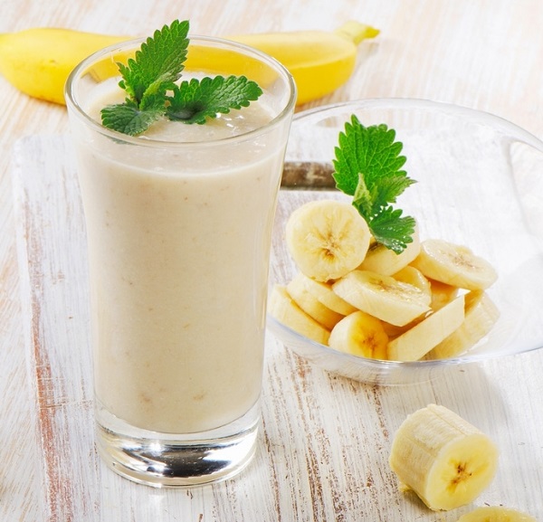 C&aacute;ch l&agrave;m sinh tố chuối 