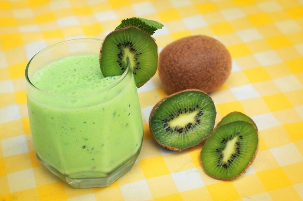 C&aacute;ch l&agrave;m sinh tố kiwi