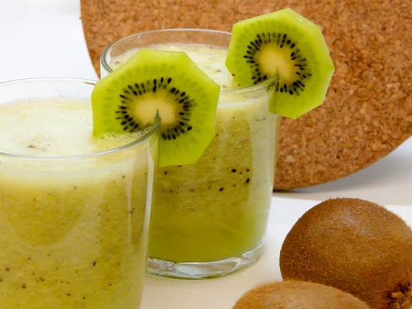 C&aacute;ch l&agrave;m sinh tố kiwi