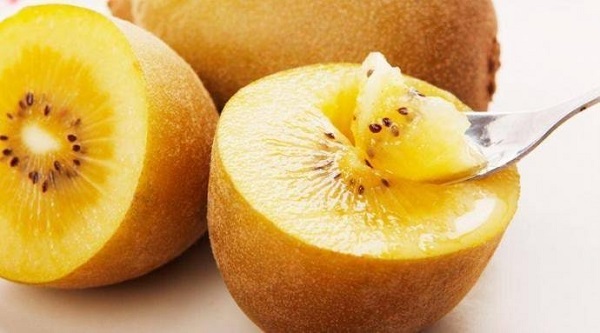 C&aacute;ch l&agrave;m sinh tố kiwi chuối
