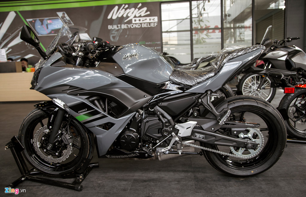 sieu-mo-to-kawasaki-ninja-zx-10r-2018-moi-cap-ben-viet-nam-co-gia-549-trieu-dong