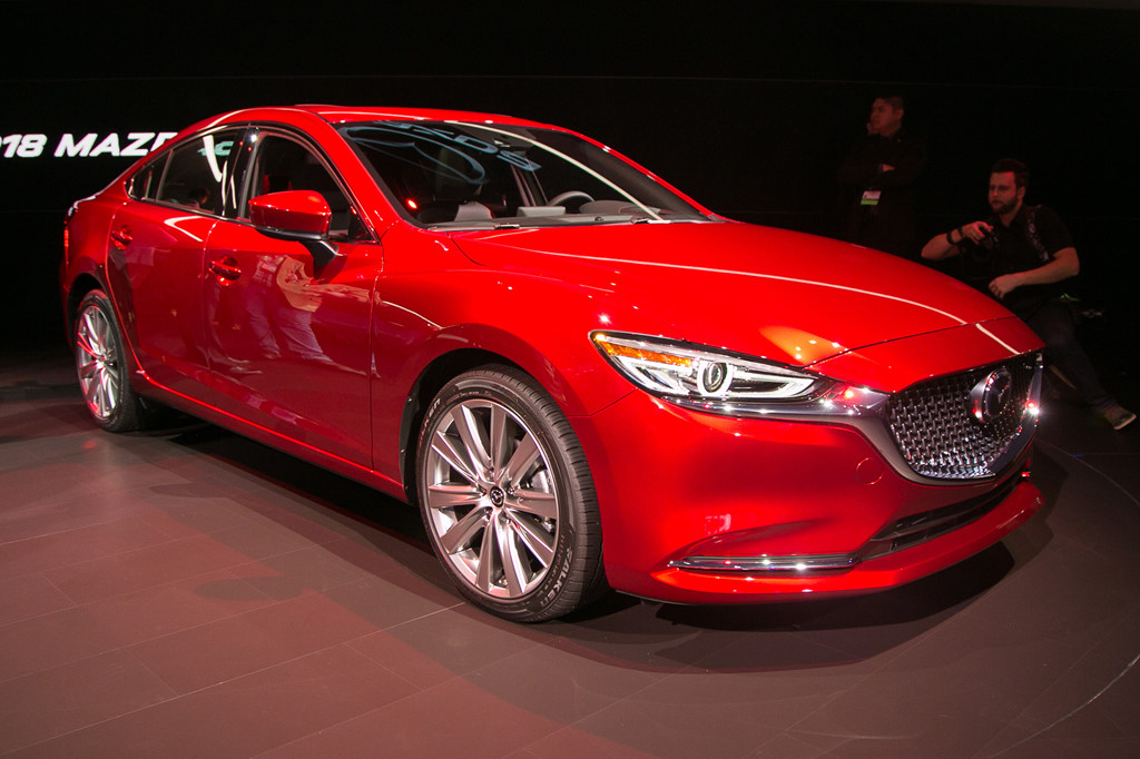 mazda-6-2018-ra-mat-canh-tranh-truc-tiep-voi-toyota-camry