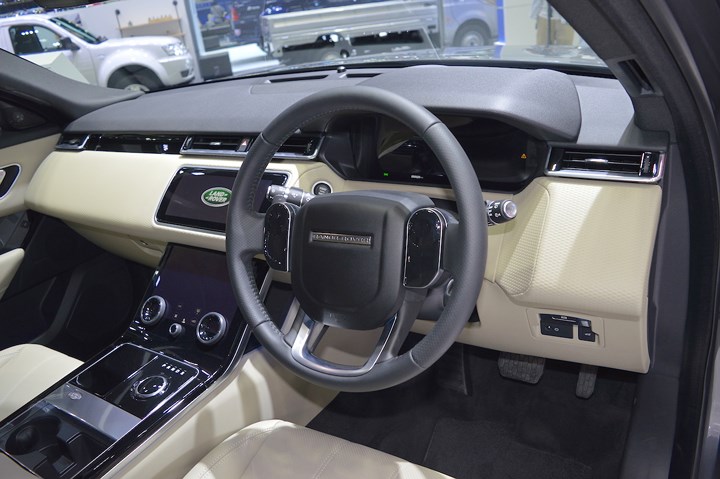 chot-gia-tu-277-ty-dong-tai-an-do-range-rover-velar-co-gi-hay
