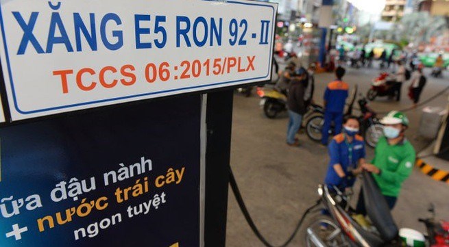 ly-giai-cua-bo-cong-thuong-ve-viec-tang-gia-xang-ron-95