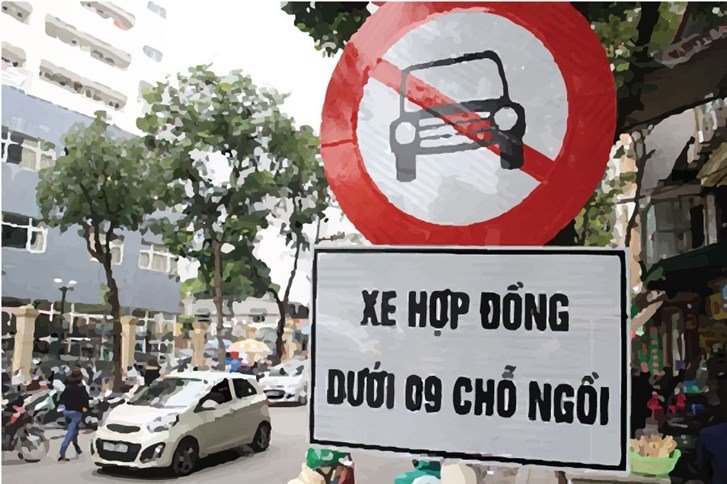 cam-xe-hop-dong-duoi-9-cho-tren-mot-so-tuyen-pho-uber-noi-gi