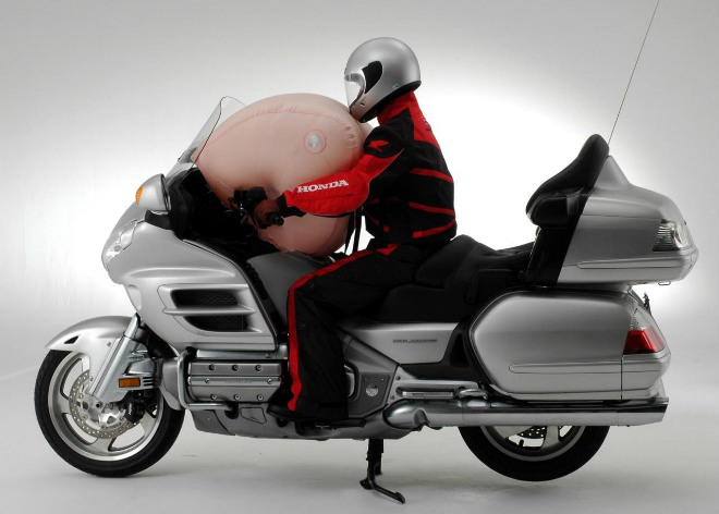loi-tui-khi-honda-phat-thong-bao-trieu-hoi-gan-1000-chiec-gold-wing