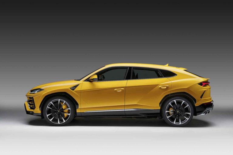 dai-gia-viet-bi-an-up-mo-viec-tau-sieu-xe-lamborghini-urus