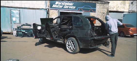 ho-bien-bmw-x5-dong-nat-tu-bai-phe-lieu-thanh-xe-off-road-chuyen-nghiep