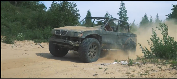 ho-bien-bmw-x5-dong-nat-tu-bai-phe-lieu-thanh-xe-off-road-chuyen-nghiep