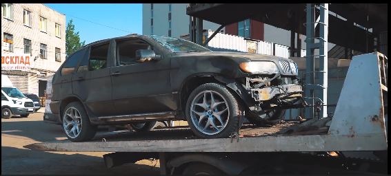 ho-bien-bmw-x5-dong-nat-tu-bai-phe-lieu-thanh-xe-off-road-chuyen-nghiep