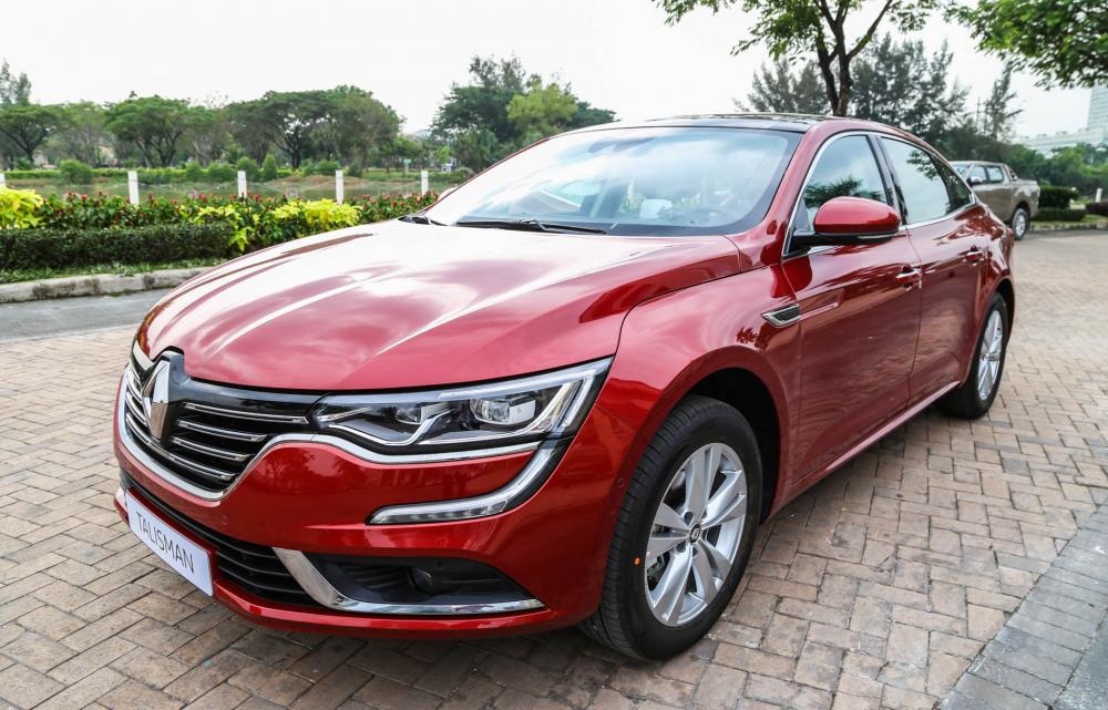 thi-truong-o-to-viet-bang-gia-xe-renault-cap-nhat-moi-nhat-tai-viet-nam
