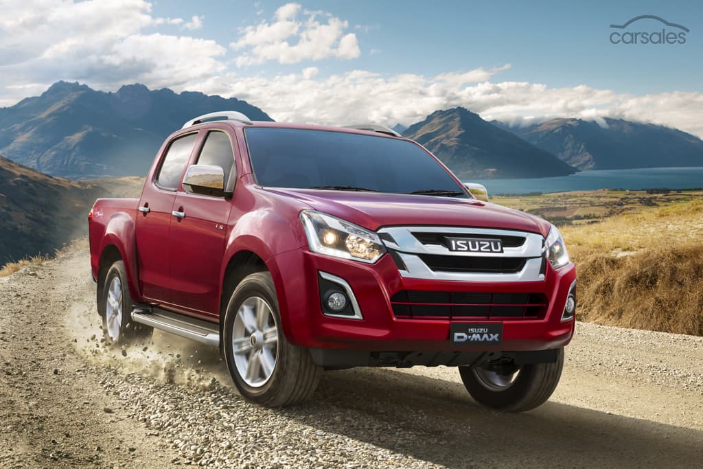 gia-ban-moi-nhat-cua-cac-mau-xe-isuzu-thang-102018-tai-viet-nam
